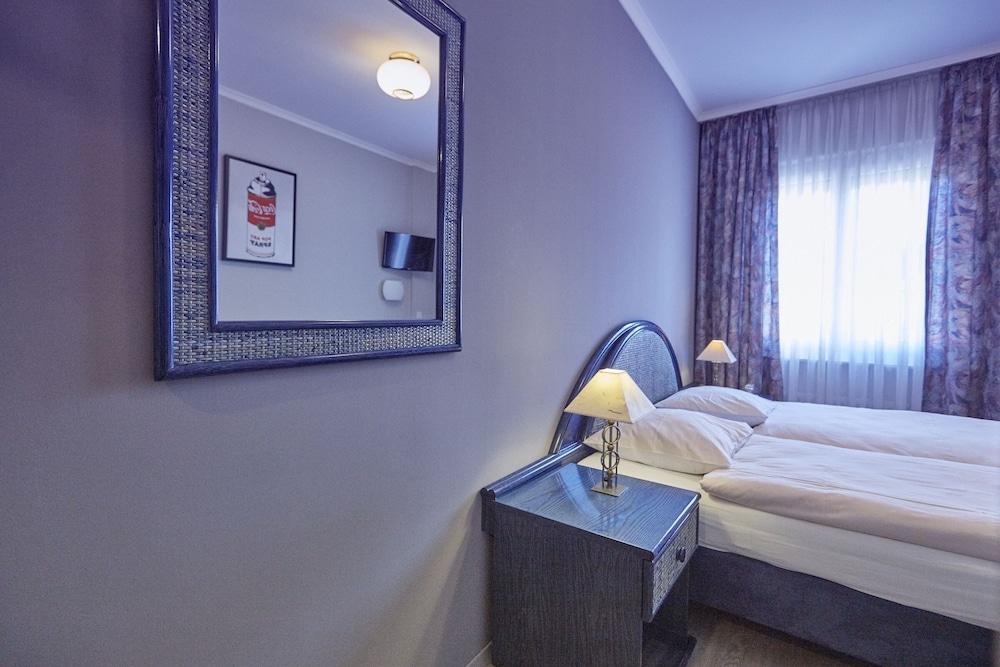 Hotel Crystal Λωζάνη Εξωτερικό φωτογραφία