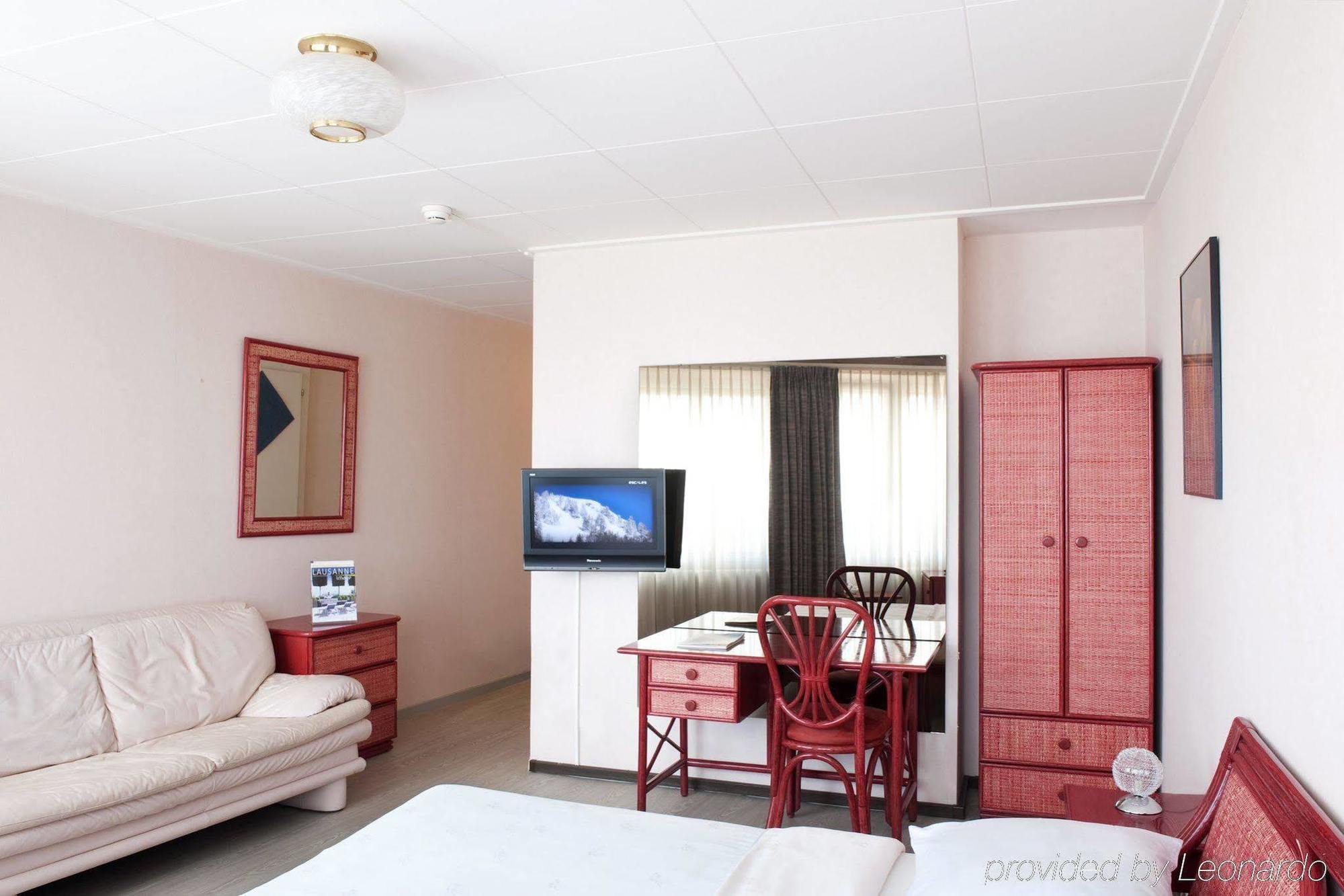 Hotel Crystal Λωζάνη Εξωτερικό φωτογραφία