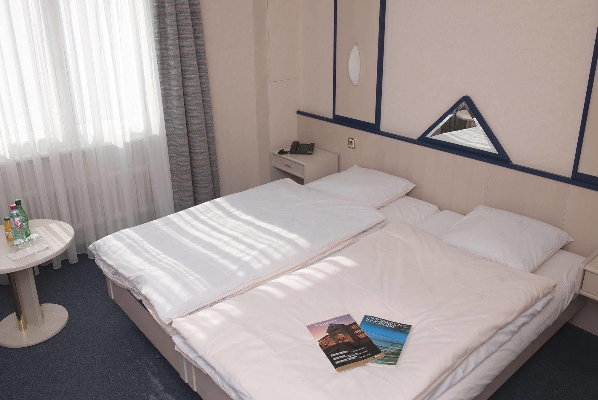 Hotel Crystal Λωζάνη Εξωτερικό φωτογραφία